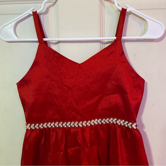 red girls holiday dress NWOT - Picture 2 of 8
